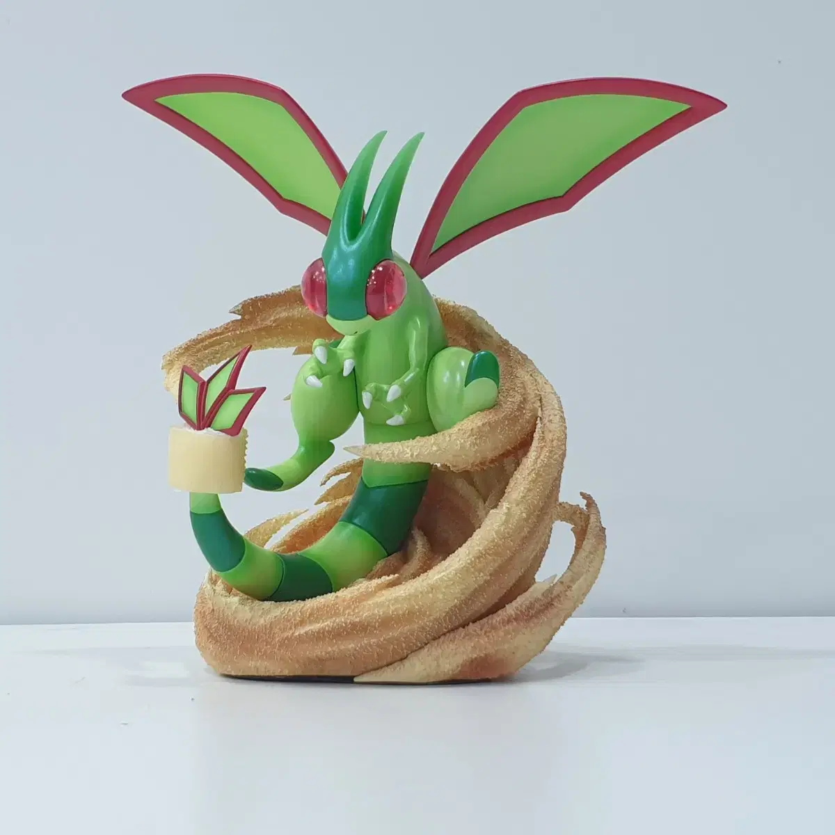 フィギュア　フライゴン　1/20サイズ 在庫あり】1/20 レジンフィギュア [ZXZ] - トラピンチ&ビブラ